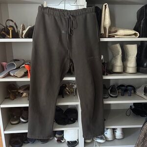Fear of God Essentials Men's Brown Sweatpants